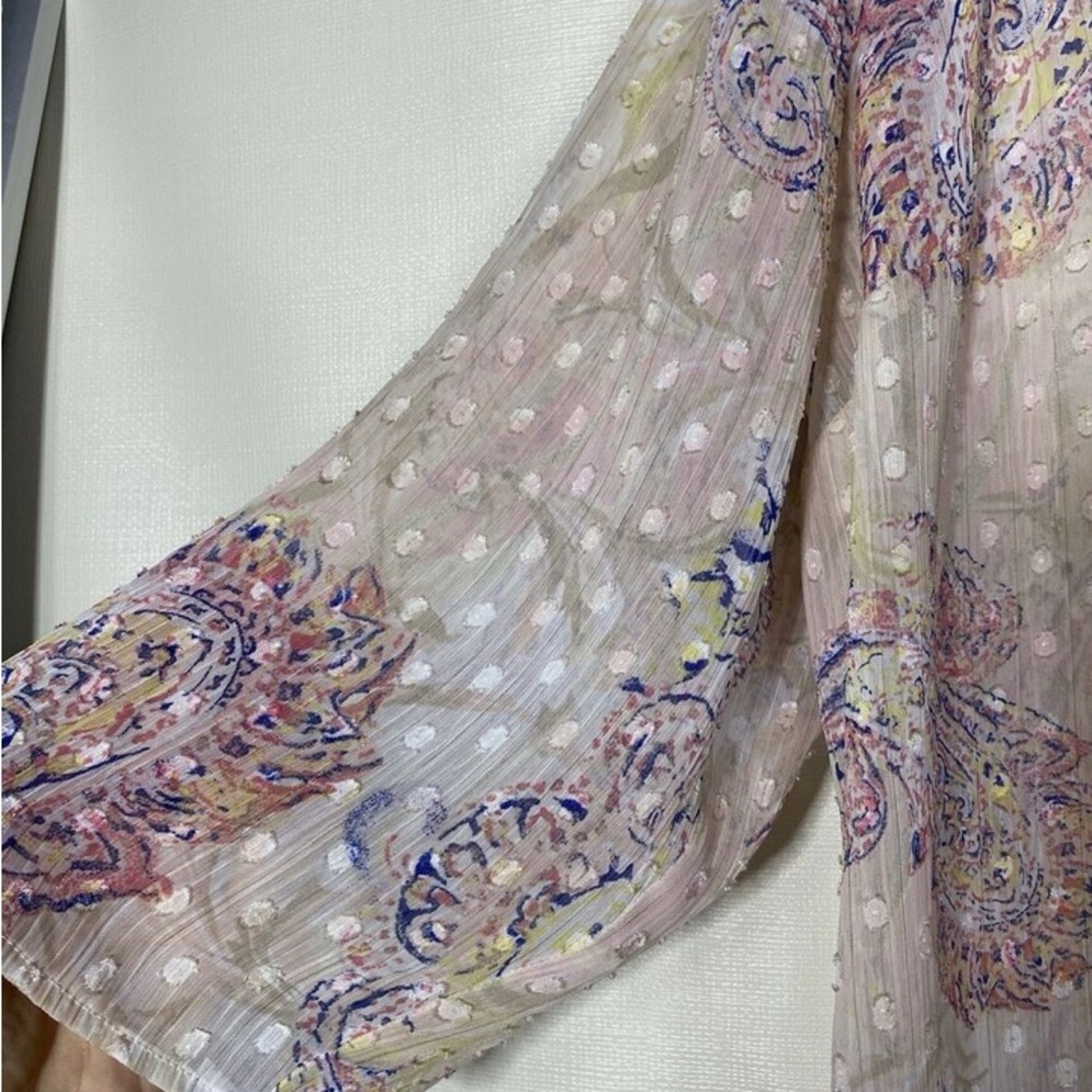 Chico's Women's Paisley Blouse/tunic- Multicolor, note this is size 1, loose M - Picture 3 of 6